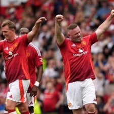 Umirovljeni igrači Manchester Uniteda žele ponovno igrati
